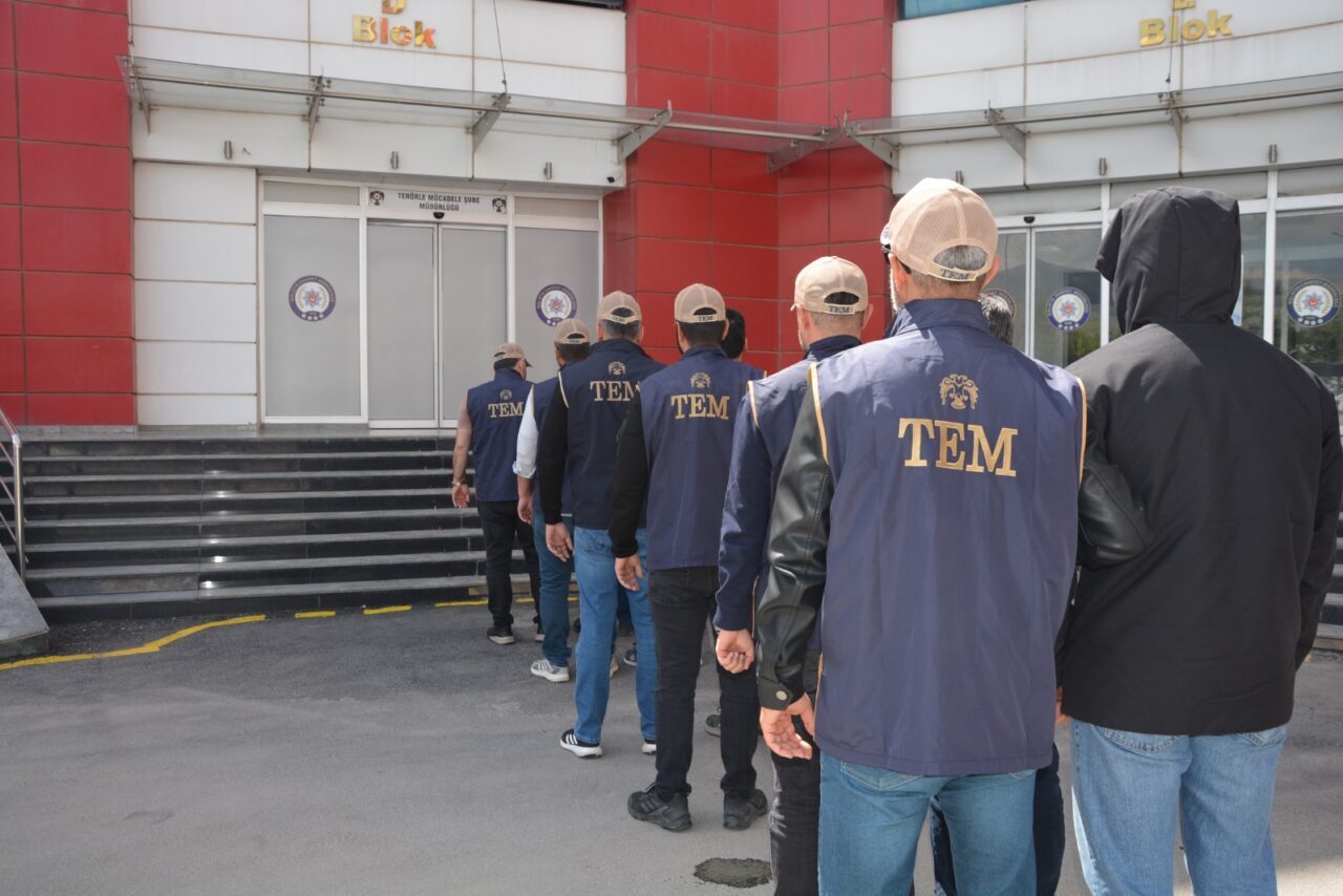 MALATYA (AA) – Malatya merkezli 17 ilde düzenlenen FETÖ operasyonunda