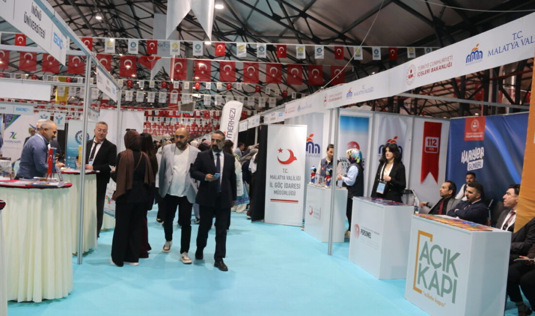 - Çalışma ve Sosyal Güvenlik Bakan Yardımcısı Lutfihak Alpkan:
- "Türkiye