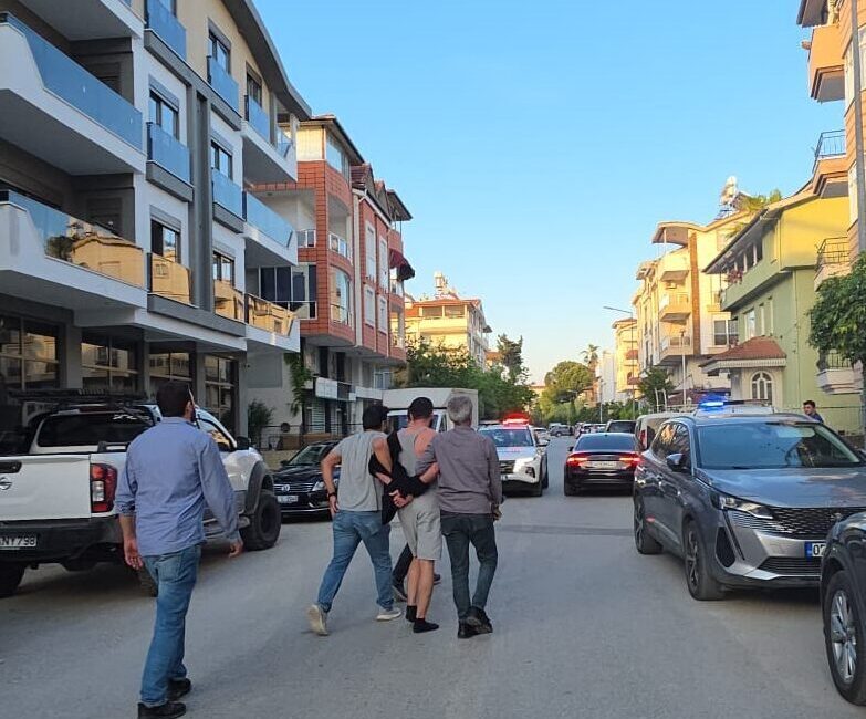 ANTALYA (AA) – Antalya'nın Manavgat ilçesinde hakkında 20 yıl 5