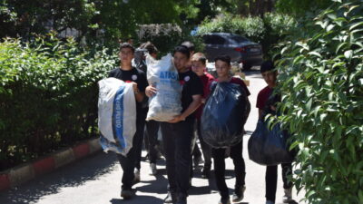 MANİSA (AA) – Manisa'nın Turgutlu ilçesinde, lise öğrencilerinin 'Dönüştür ve