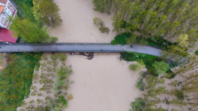 SAKARYA (AA) – Sakarya'da etkili olan sağanağın ardından Melen Nehri'nde