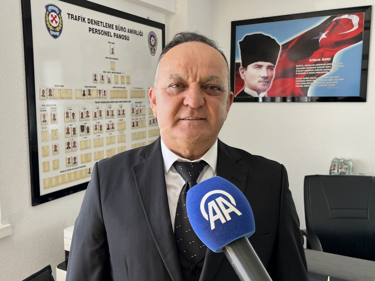 MERSİN (AA) – Mersin'in Tarsus ilçesinde 30 yıldır görev yapan