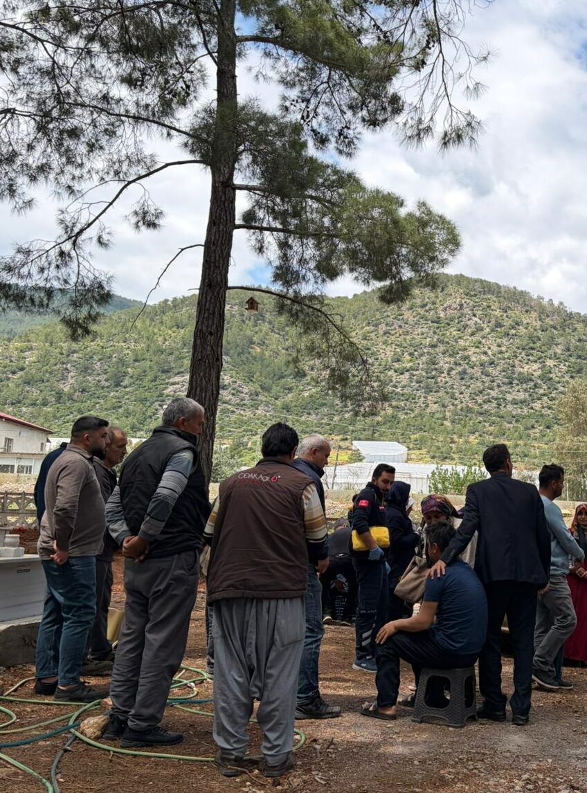- Çocukları gibi mide bulantısı ve kusma şikayetiyle hastaneye kaldırılan