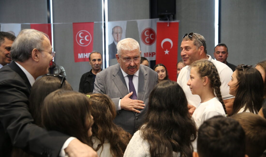 - "Yıl sonuna kadar 963 ilçe ve 81 ilde kongrelerimizle