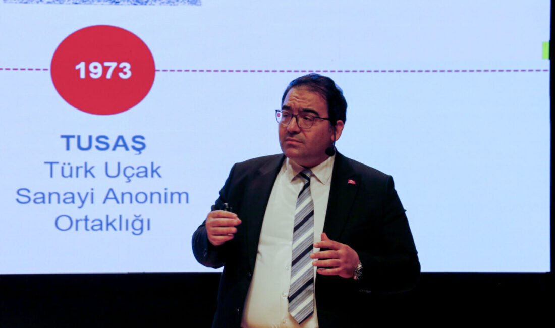 - TUSAŞ Milli Muharip Uçak Genel Müdür Yardımcısı Uğur Zengin:
-