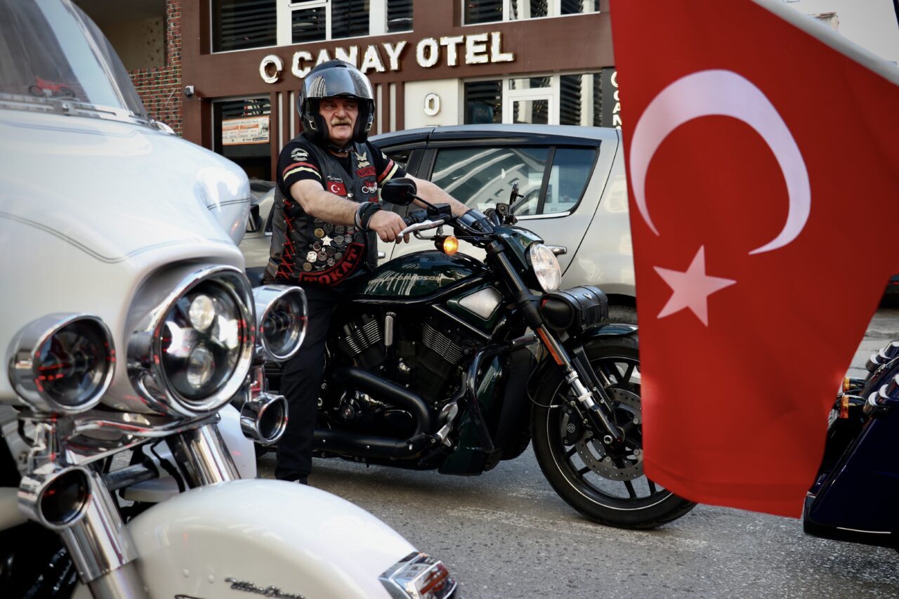 SAMSUN (AA) – Türkiye'nin çeşitli illerinden Samsun'a gelen Türk Chopper