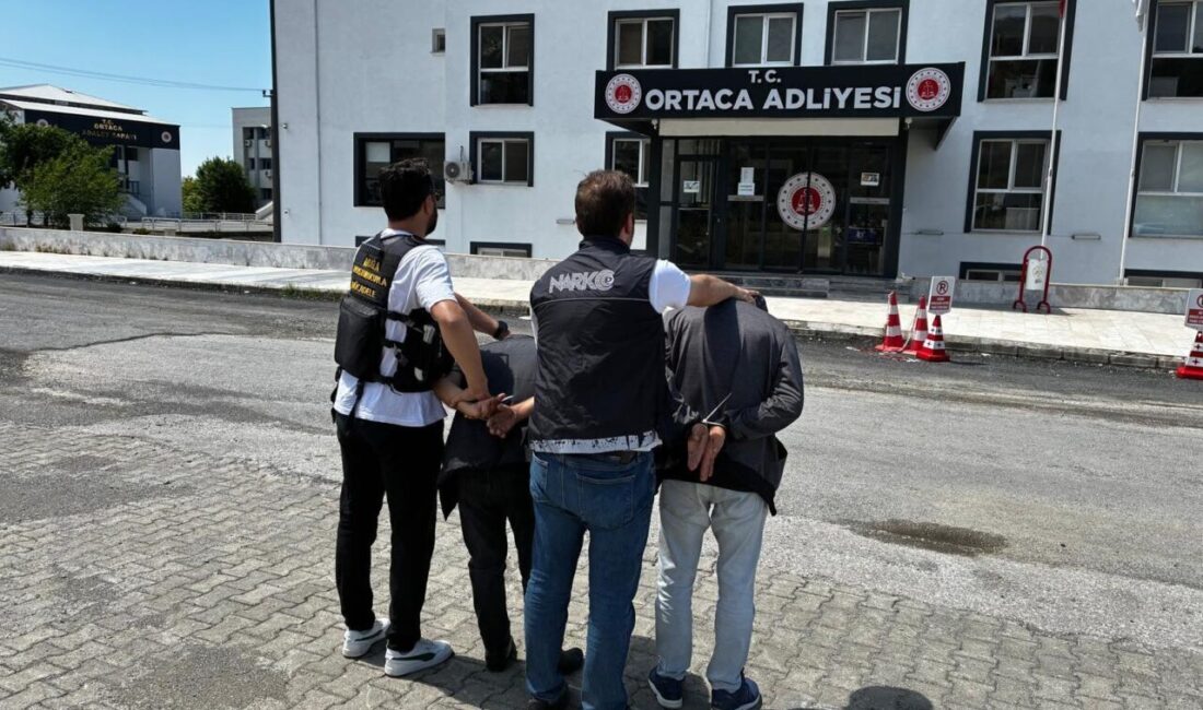 MUĞLA (AA) – Muğla'da düzenlenen uyuşturucu operasyonunda gözaltına alınan 5