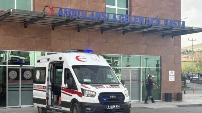 - Valilik:
- "Yapılan ilk muayene ve tetkiklerde öğrencilerimizin genel sağlık