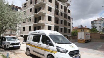 NİĞDE (AA) – Niğde'de inşaattan düşerek ağır yaralanan işçi hastaneye