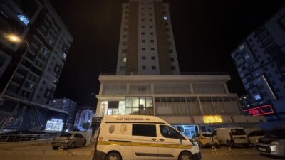 NİĞDE (AA) – Niğde'de damadı tarafından bıçaklanan kayınbaba hastanede tedavi