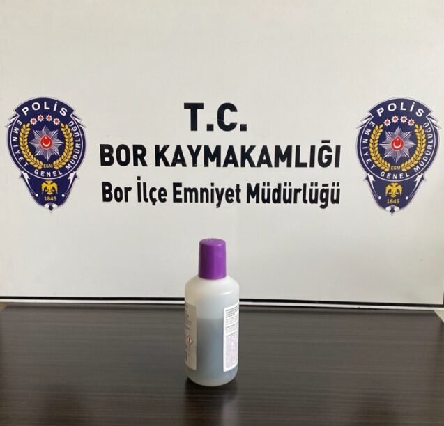 NİĞDE (AA) – Niğde merkez ve Bor ilçesinde polis ekiplerince