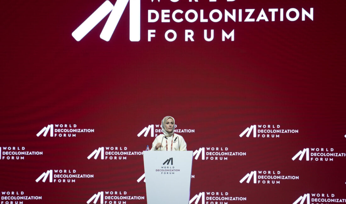 - "Tıkanan uluslararası sistemin, Paris'te, Londra'da, New York'ta, Amsterdam'da üretilen