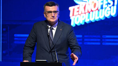 - Rektör Prof. Dr. Ahmet Yozgatlıgil:
- "Bizler savunma sanayisine ve
