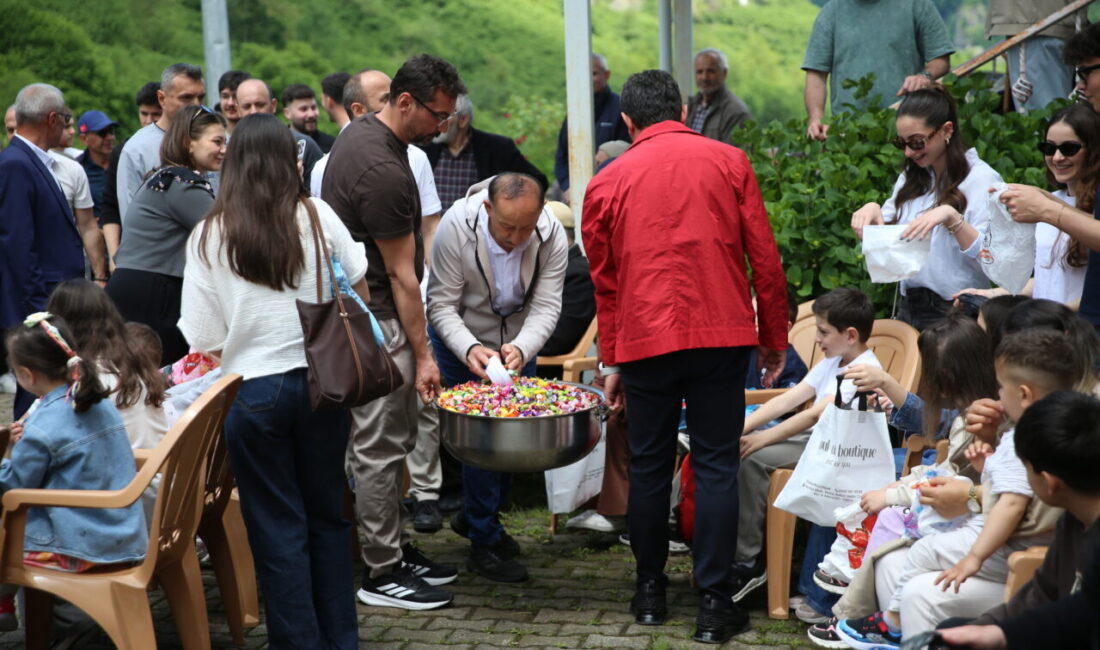 ORDU (AA) – Ordu'nun Altınordu ilçesi Karaoluk Mahallesi'nde yüzyıllardır devam