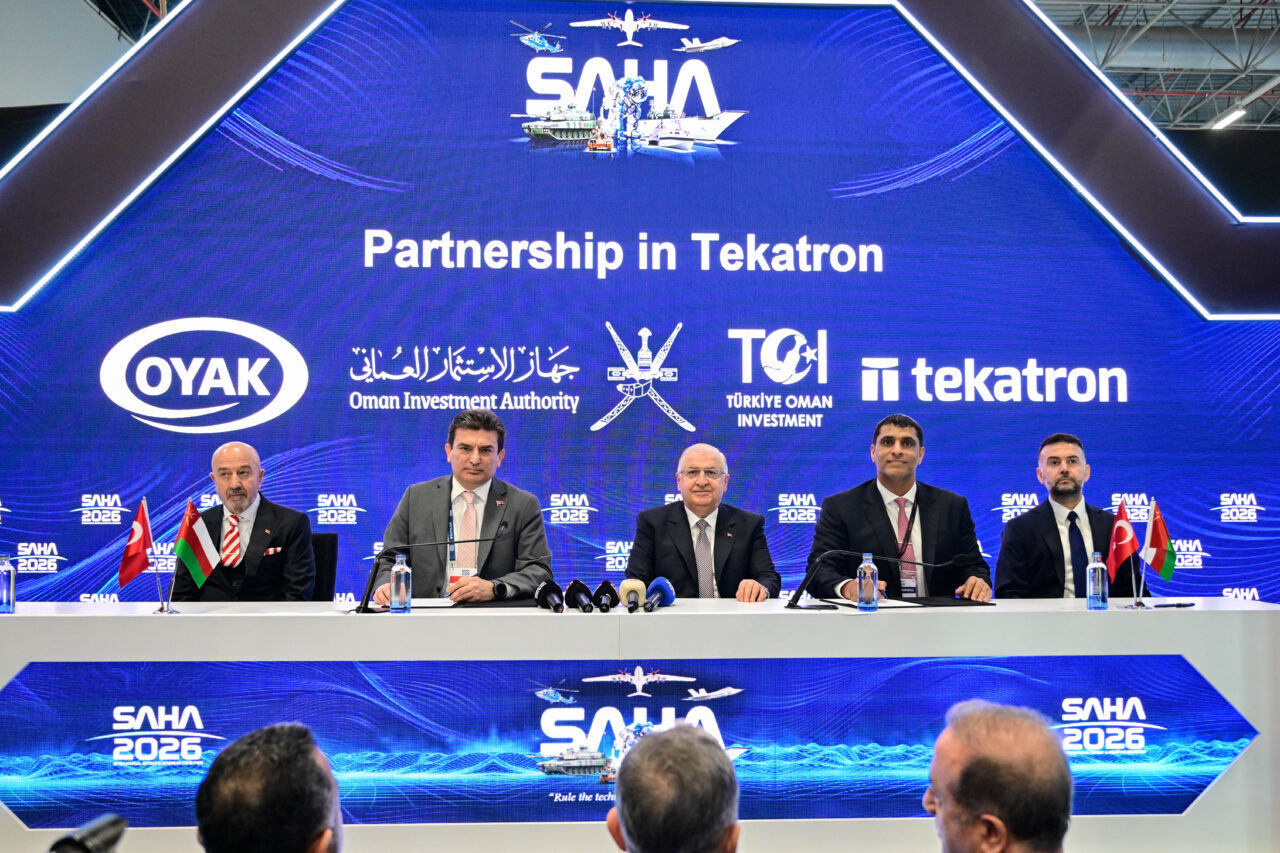 - Milli Savunma Bakanı Yaşar Güler:
- “Artık çok ciddi anlaşmaların
