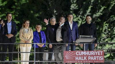 - "(Kemal Kılıçdaroğlu ile yaptığı telefon görüşmesi) Bir soru aldım,
