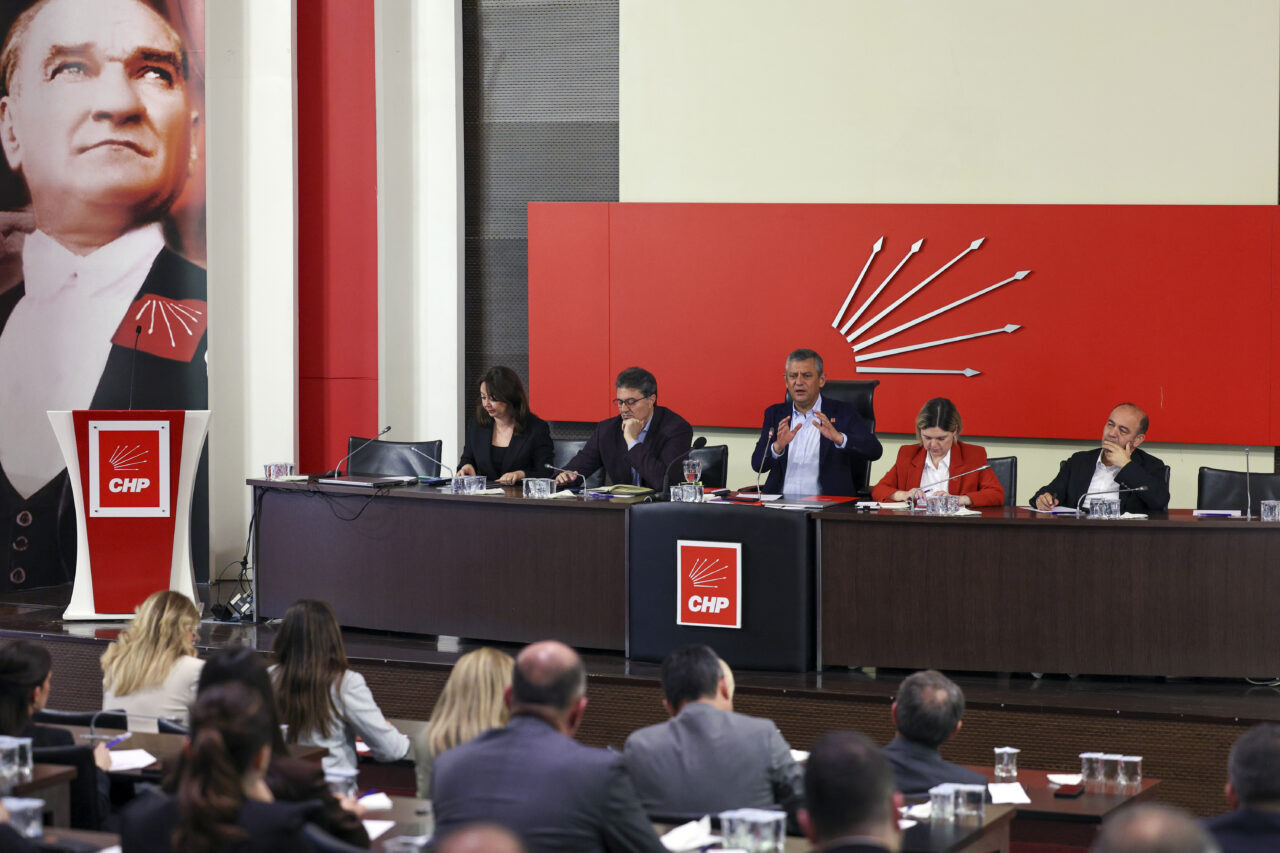 ANKARA (AA) – Mahkemece tedbiren CHP Genel Başkanlığı görevinden uzaklaştırılan