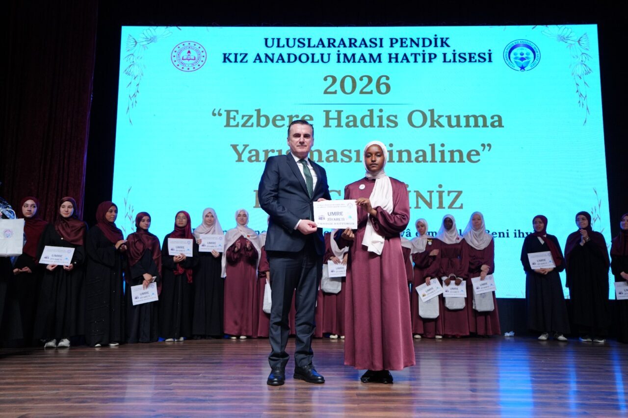 İSTANBUL (AA) – Uluslararası Pendik Kız Anadolu İmam Hatip Lisesi