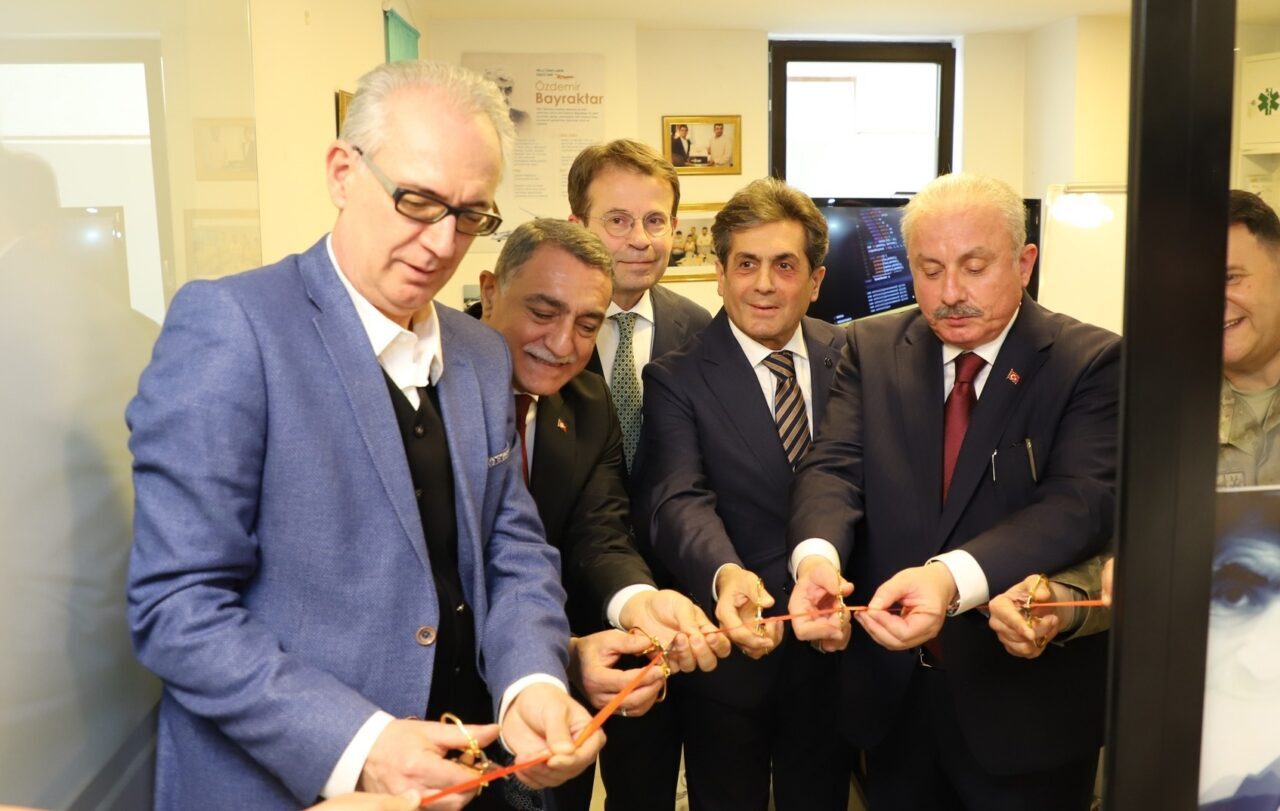 PRİZREN (AA) – Kosova’nın Prizren şehrindeki Yunus Emre Enstitüsünde (YEE),