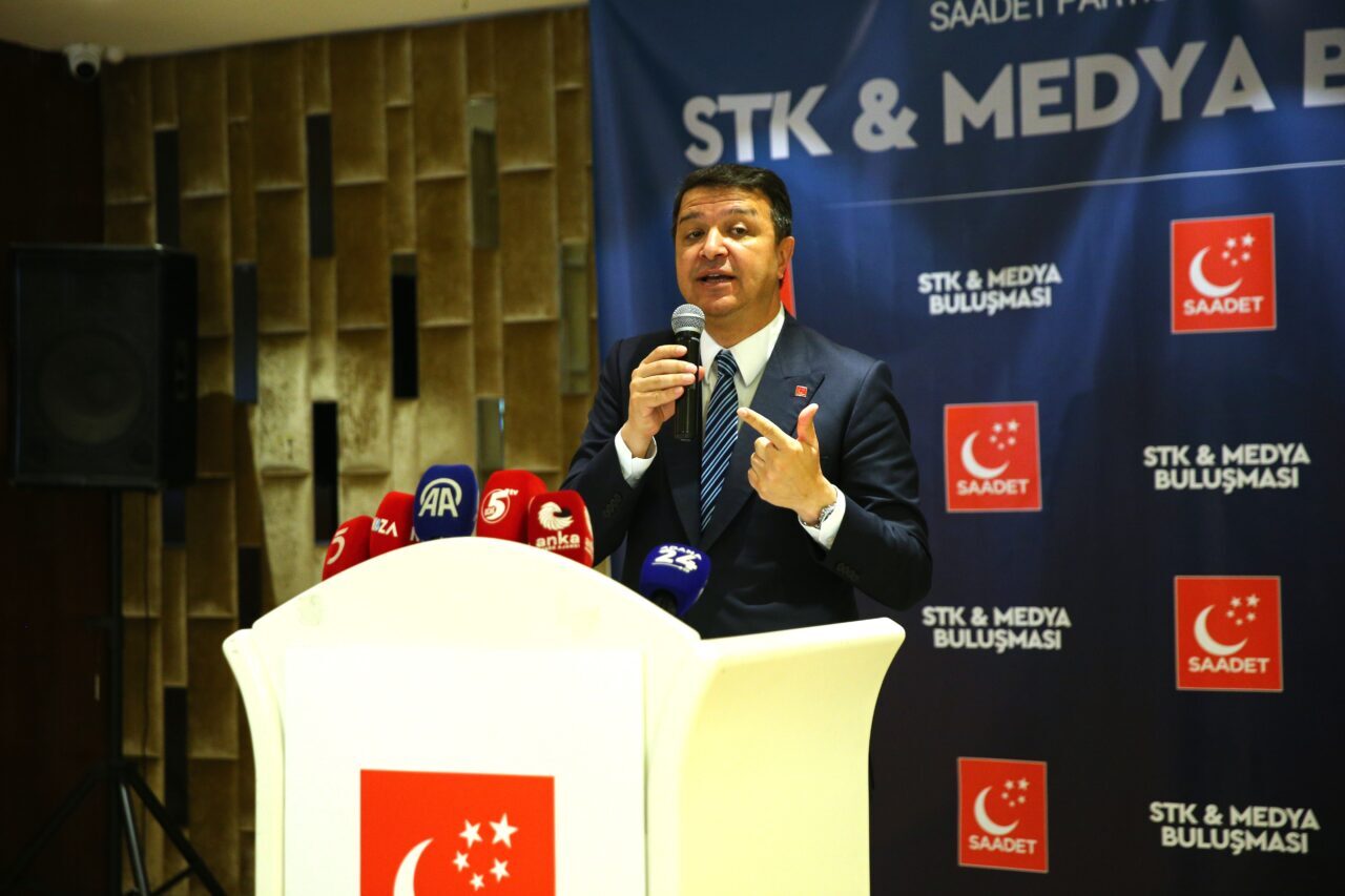 ADANA (AA) – Saadet Partisi Genel Başkanı Mahmut Arıkan, Adana