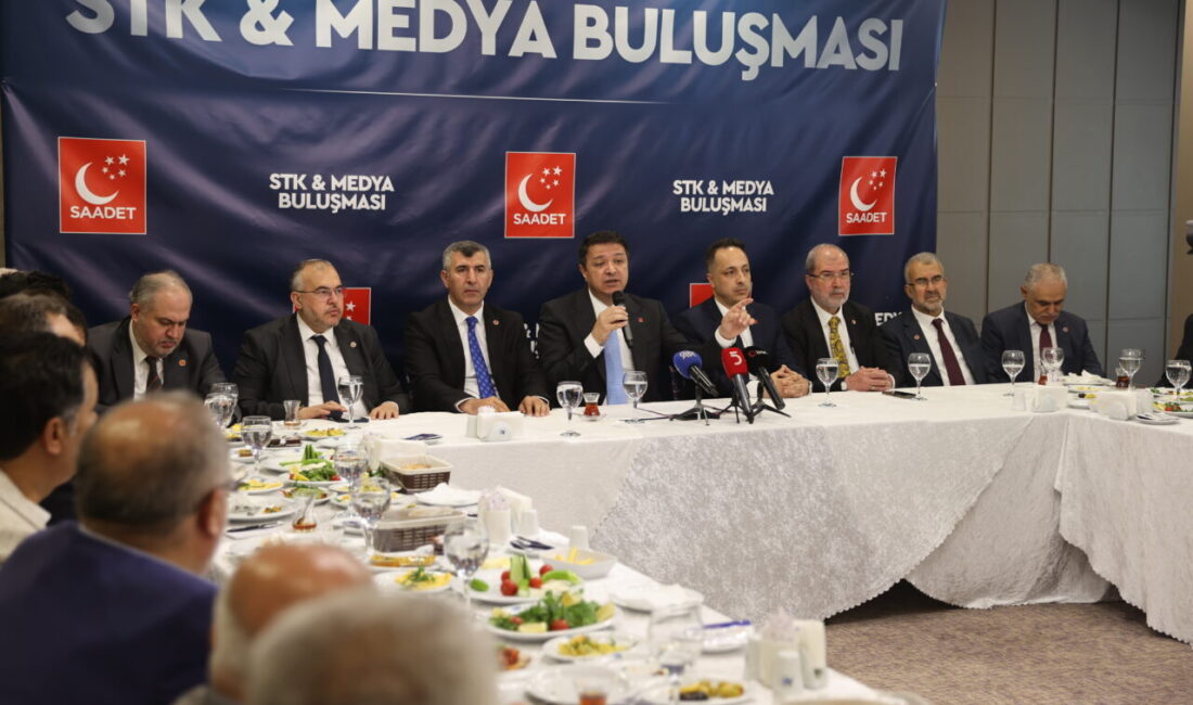 GAZİANTEP (AA) – Saadet Partisi Genel Başkanı Mahmut Arıkan, Gaziantep'te