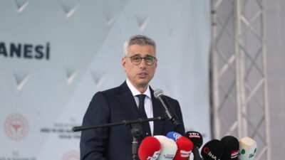 - "İnşallah Türkiye nasıl sağlık hizmetinde örnek olmuşsa, sağlık teknolojisi