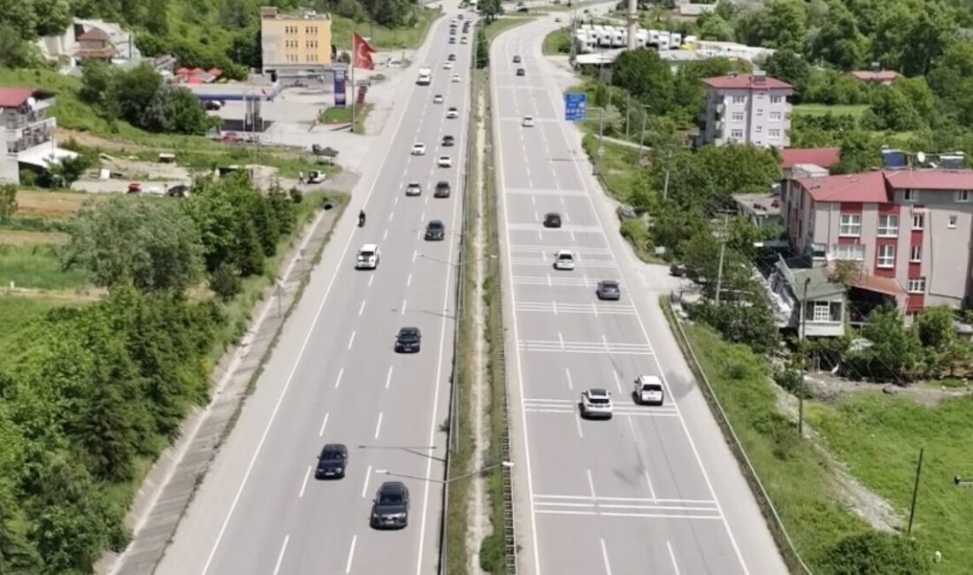 SAMSUN (AA) – Kurban Bayramı tatilinin son gününde Samsun-Ankara kara