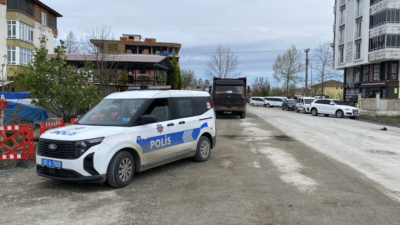 SAMSUN (AA) – Samsun'un Tekkeköy ilçesinde iki grup arasında çıkan