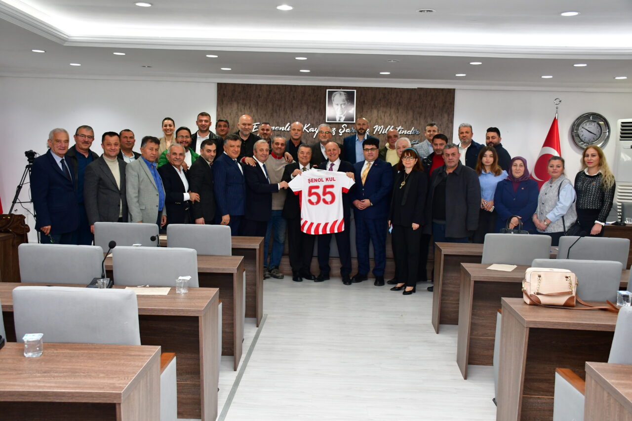 SAMSUN (AA) – Samsunspor Kulübü Başkan Vekili Veysel Bilen ve