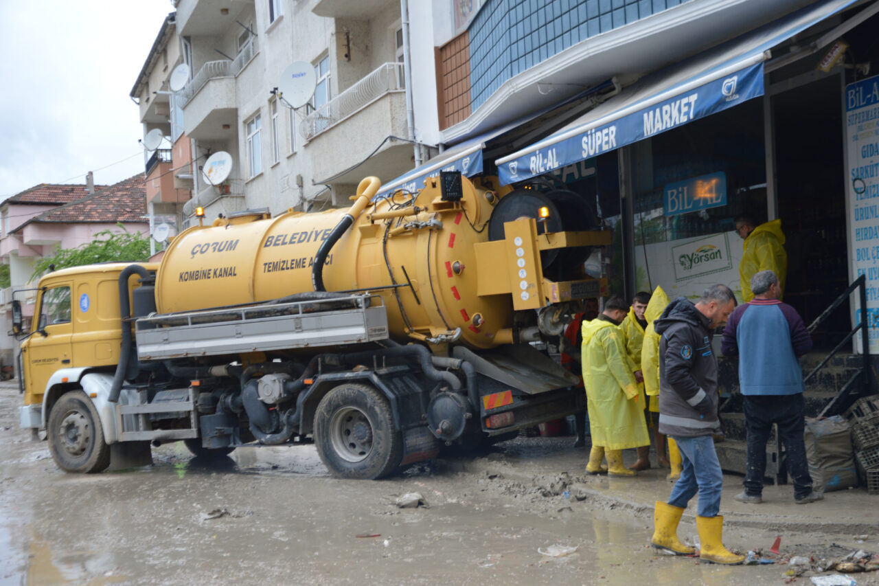 SAMSUN (AA) – Samsun'un Havza ilçesinde selin ardından başlatılan temizlik