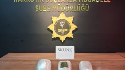 ŞANLIURFA (AA) – Şanlıurfa'da 6 kilo 800 gram uyuşturucu ele