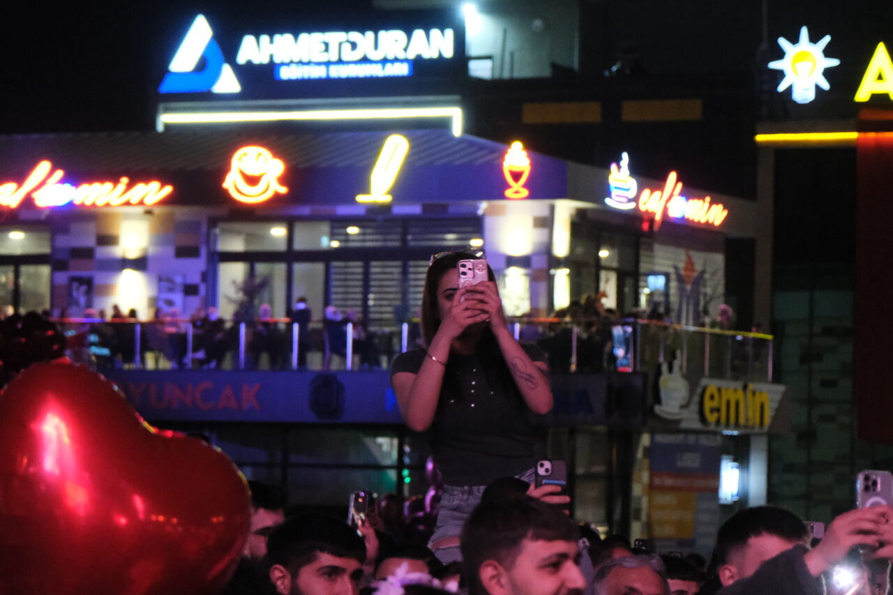 ÇORUM (AA) – Şarkıcı Emre Fel, 19 Mayıs Atatürk'ü Anma,