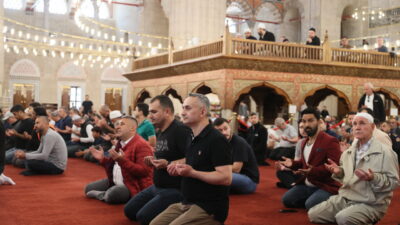 EDİRNE (AA) – Selimiye Camisi'nde Vakıflar Haftası dolayısıyla mevlit okutuldu.