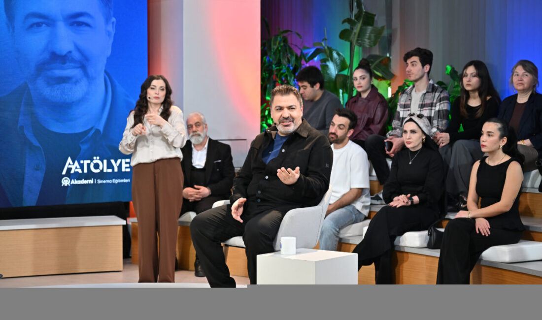 - "Bir hikaye yazarken uzun boylu, kısa boylu, yaşlı, çocuk,