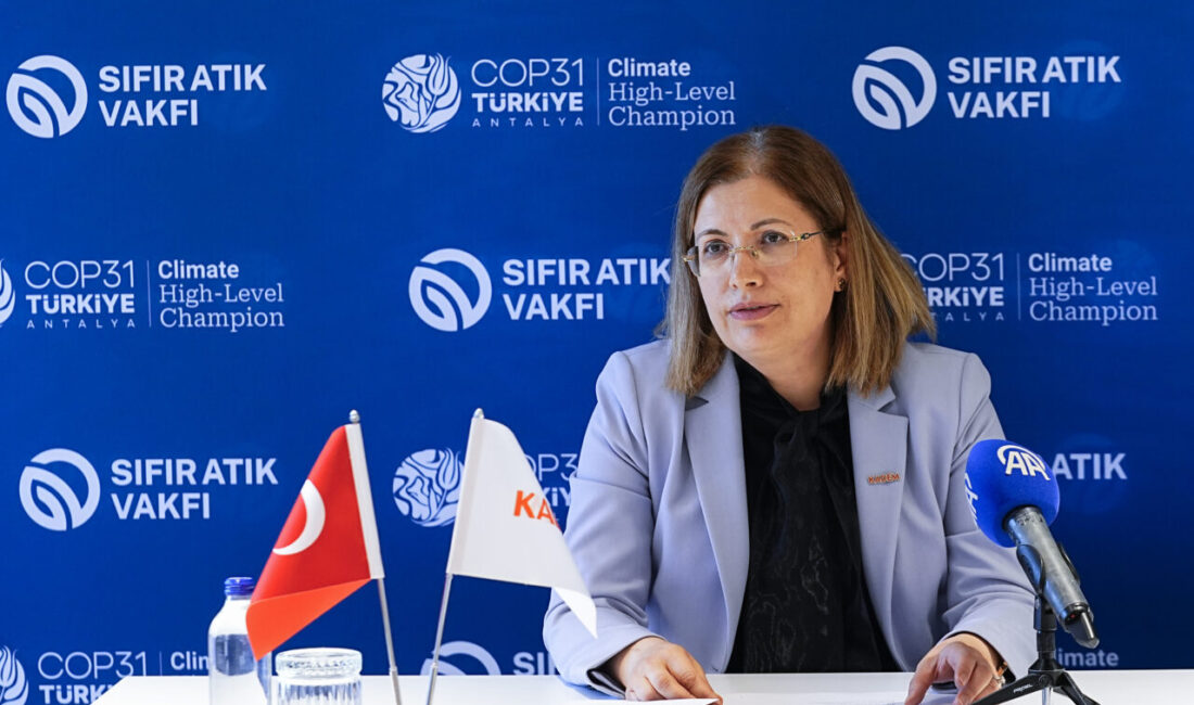 - Sıfır Atık Vakfı Başkanı Samed Ağırbaş:
- "Sıfır Atık Hareketi