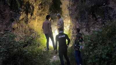 SİİRT (AA) – Siirt'te yamaçtan düşen 70 yaşındaki kişi öldü.