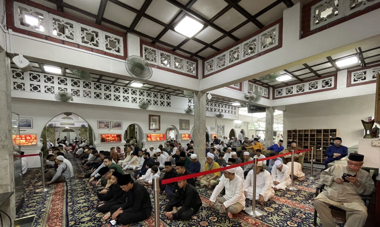 SİNGAPUR (AA) – Singapur'un Bukit Timah bölgesindeki tarihi Ba'alawi Camii'nde