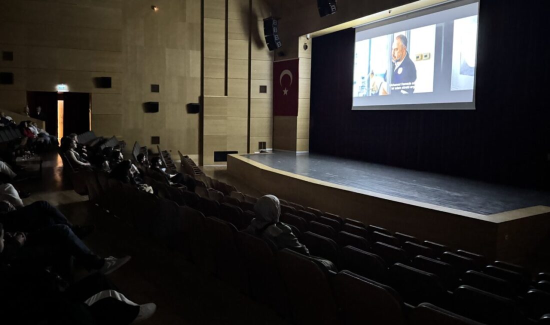 SİNOP (AA) – Gazze’de İsrail ateşi altında bir araçta mahsur