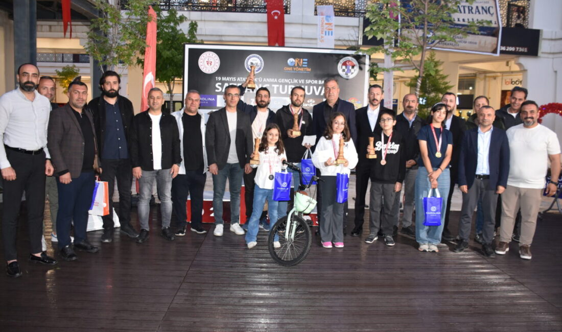 ŞIRNAK (AA) – Şırnak'ta, 19 Mayıs Atatürk'ü Anma Gençlik ve