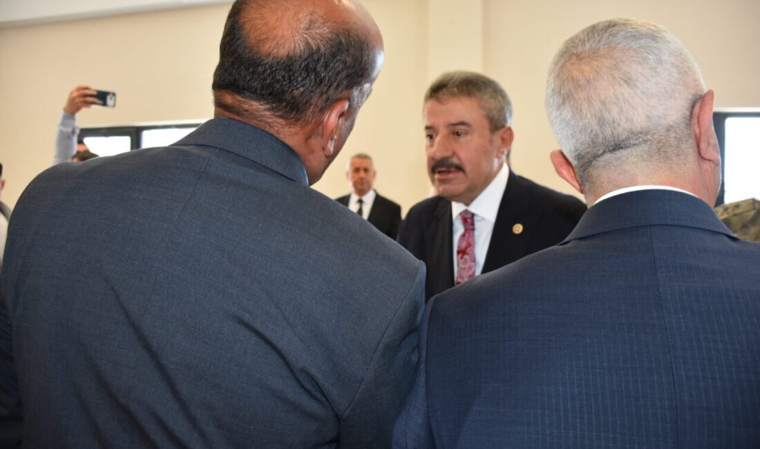 - Vali Birol Ekici:
- "Şehrimiz hayvancılığıyla, petrolüyle, istihdamıyla, kazancıyla bereketli