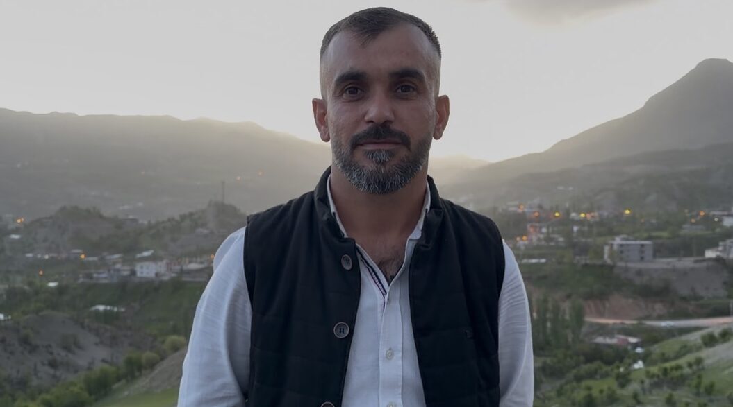 - Uludere ilçesinde şoförlük yapan Yusuf Işık:
- "Bir anda kartalın