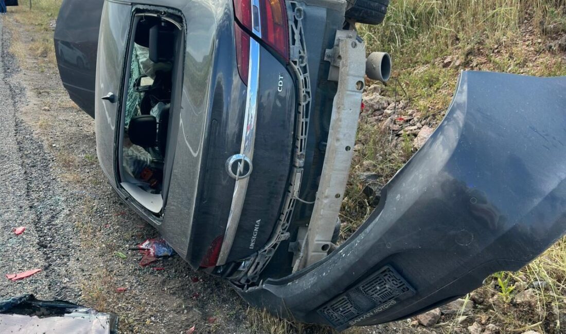 ŞIRNAK (AA) – Şırnak'ın İdil ilçesinde SUV tipi araç ile