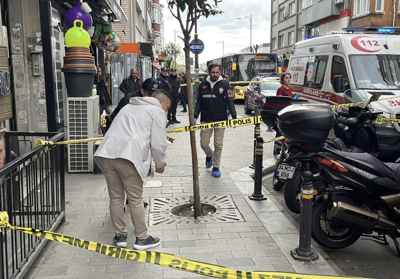 İSTANBUL (AA) – Şişli'de gelinini silahla öldüren kayınvalide gözaltına alındı.