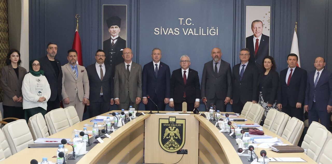 SİVAS (AA) – Sivas Valiliği, Belediye Başkanlığı, Cumhuriyet Üniversitesi ve