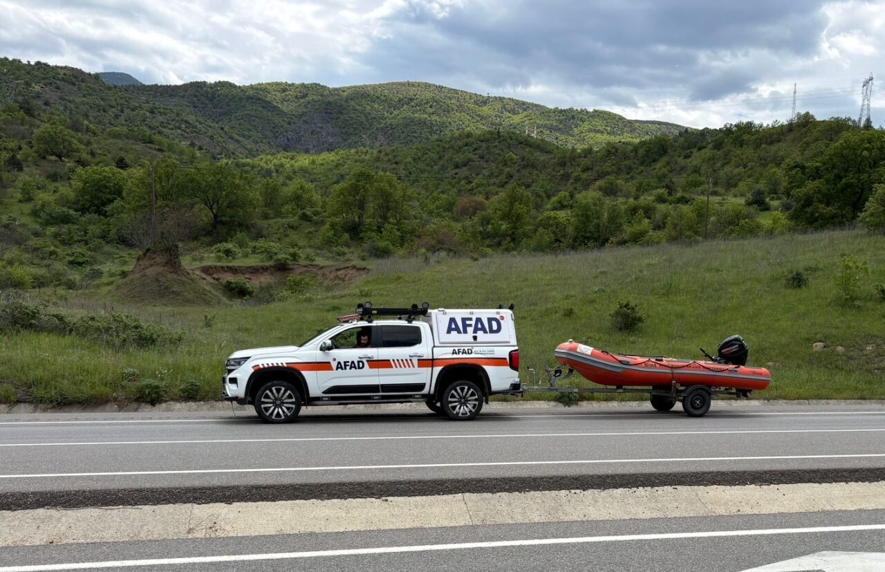 - Kayıp 1 kişi için arama çalışması başlatıldı