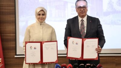 - T3 Vakfı Yönetim Kurulu Başkanı Elvan Kuzucu Hıdır:
- "Umuyoruz