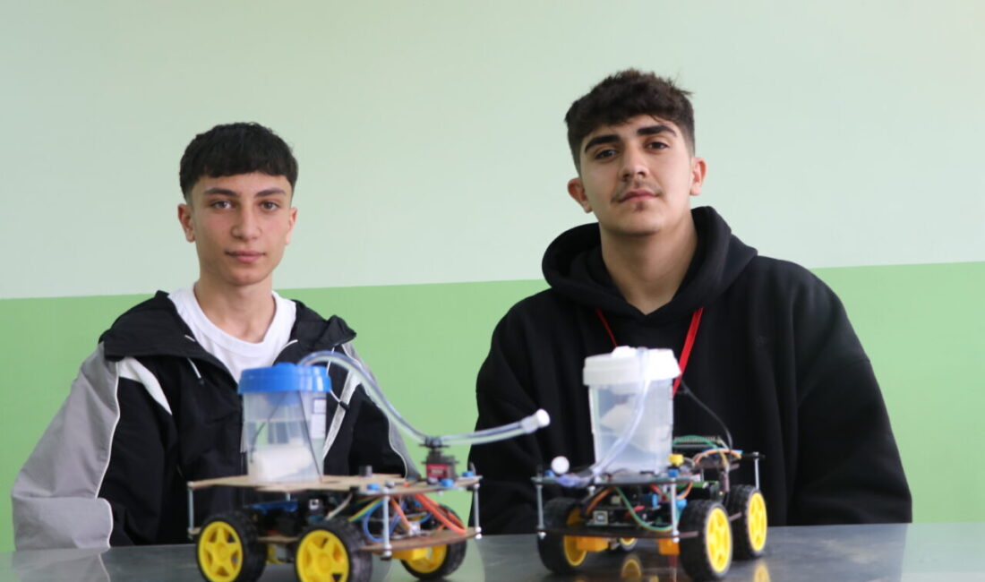 - Yozgat'taki Yerköy Şehit İdris Aydoğdu Fen Lisesi öğrencileri, hazırladıkları