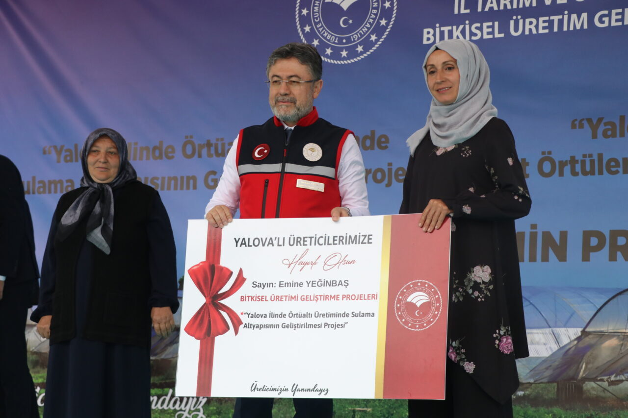 - "Bugün artık, dünyada stratejik güç, toprağını koruyan, suyunu verimli