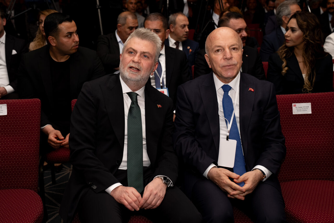 - Türkiye Belediyeler Birliği Başkanlığı adaylarından Seçer 446, Kahramanmaraş Büyükşehir