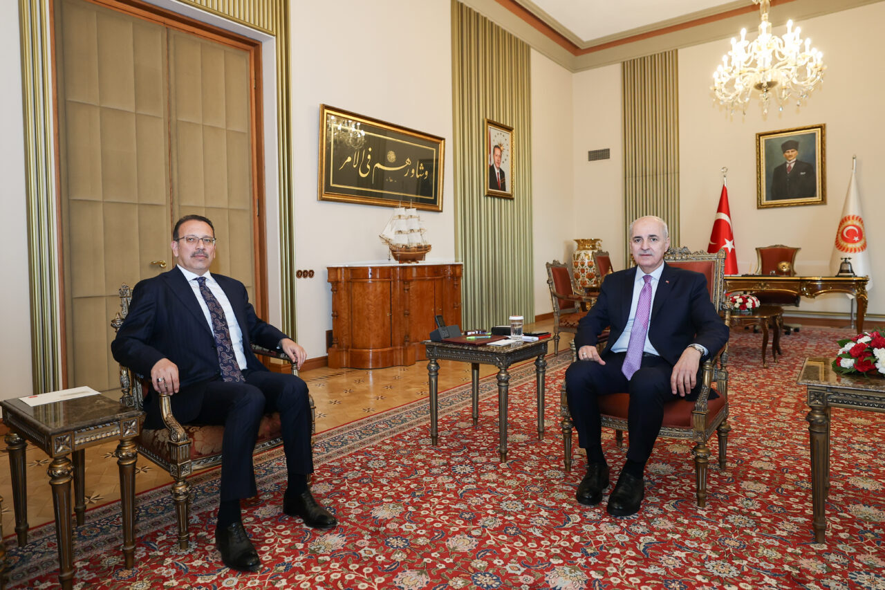 TBMM (AA) – TBMM Başkanı Numan Kurtulmuş, Sayıştay Başkanı Metin